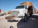 2009 Sterling L8500 Feed Truck