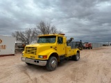 1999 International 4700 Wrecker Truck