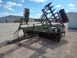 23Ft John Deere T0230 Disc