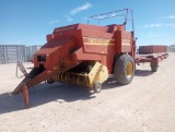 New Holland 2000 Square Baler w/ Accumulator