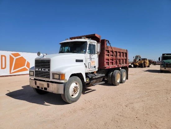 1996 Mack CH613 Dump Truck