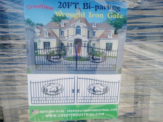 Unused Greatbear 20ft Iron Gate with ''DEER '' Artwork in the Middle Gate Frame