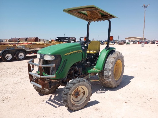 John Deere 4105 Tractor