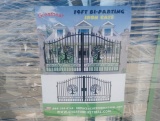 Unused Greatbear 14ft Iron Gate with ''TREE '' Artwork in the Middle Gate Frame