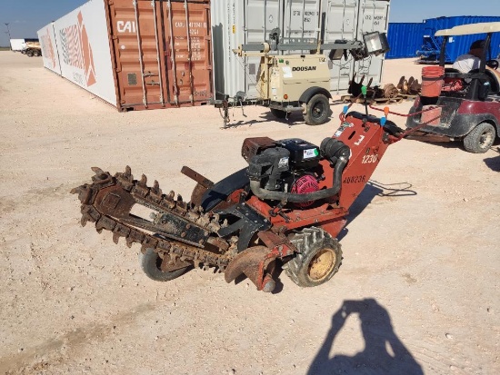 2002 Ditch Witch 1230H Trencher