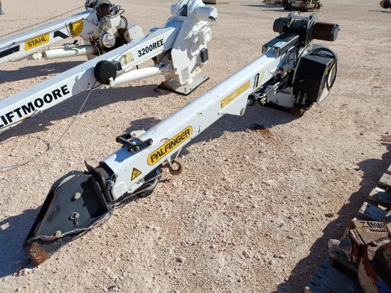 Palfinger PSC 3216 Crane