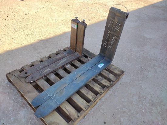 (1) Set 48" Telehandler Forks