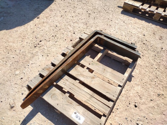 (1) Set 42" Forklift Forks
