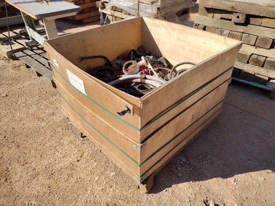 Pallet of Misc Flanges & Bolts