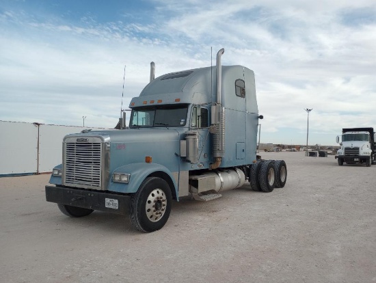 2000 Freightliner Classic XL Truck Tractor