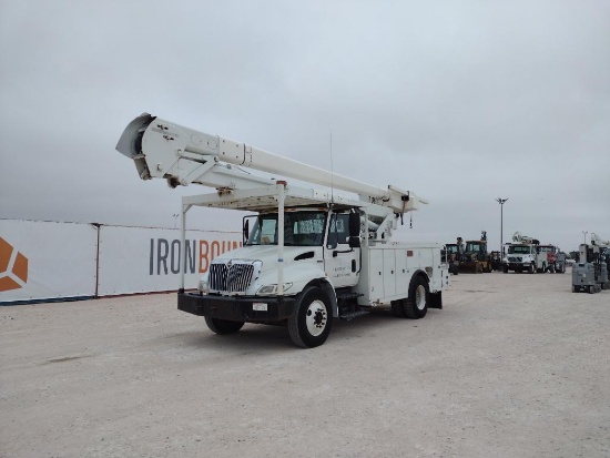 2014 International DuraStar 4300 Bucket Truck