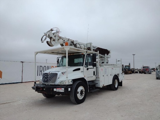 2012 International DuraStar 4300 Digger Derrick Truck