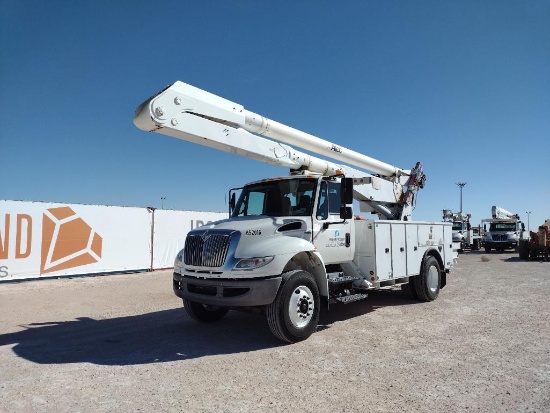 2009 International DuraStar 4300 Bucket Truck