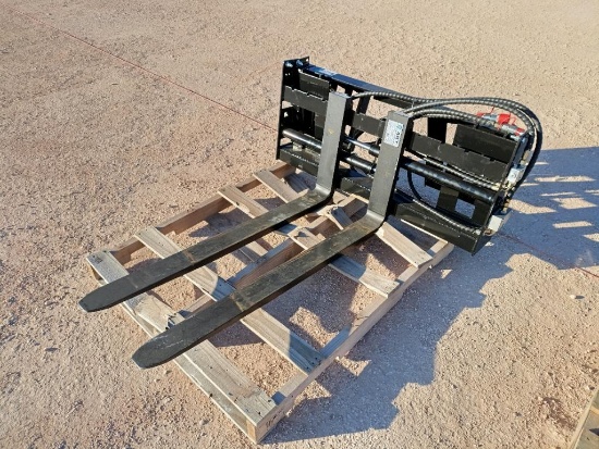 Unused SA-FT Hydraulic Pallet Forks (Skid Steer Attachment)