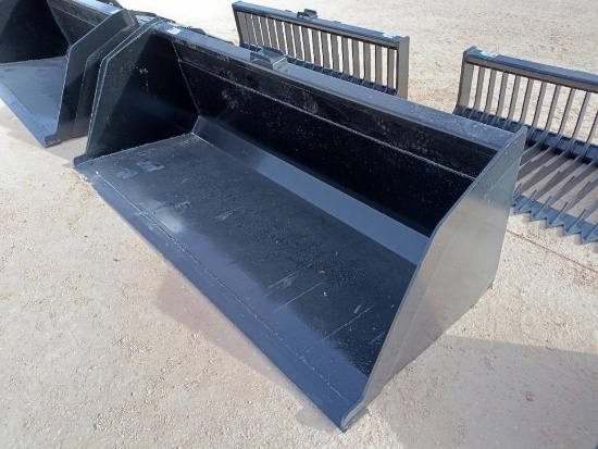 Unused 84? Skid Steer Snow/Litter Bucket w/Single Blade