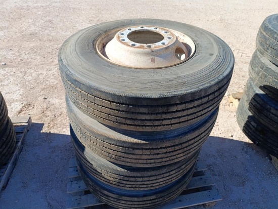 (4) Truck Wheels/Tires 11 R 22.5