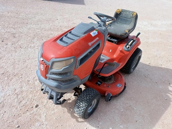 Husqvarna YTH 18542 Riding Mower ( Does Not Run )