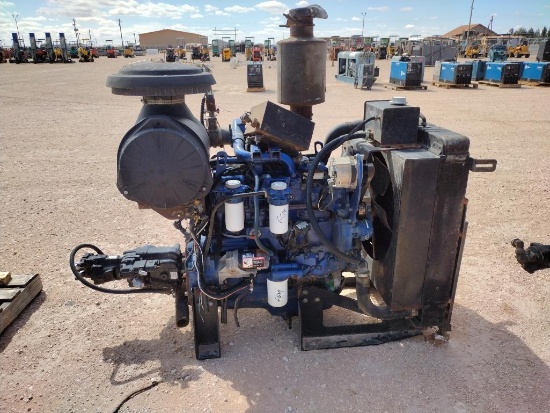 John Deere 4.5 L Diesel Engine w/Hydraulic Pump