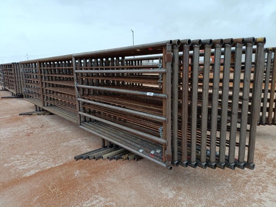 (10) 24Ft Free Standing Fence Panels (1) w/ 8Ft Gate