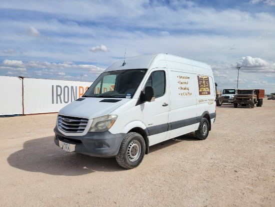2014 Freightliner 2500 Sprinter Van