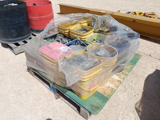 Pallet of Misc Fencing Material