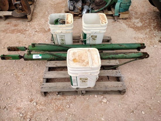 (2) Hydraulic Cylinders & Misc Parts