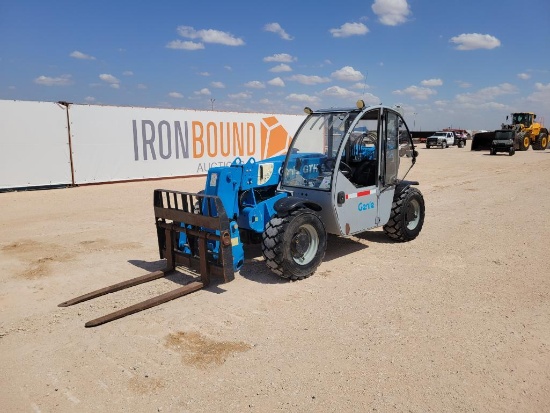2013 Genie GTH-5519 Telescopic Forklift