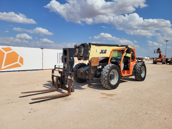 2018 JLG 1055 Telescopic Forklift