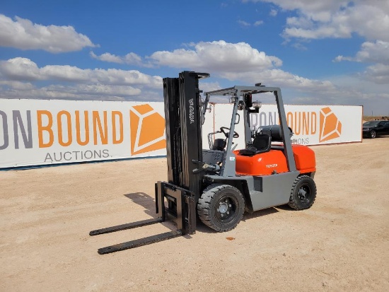 Toyota 52 6FGU35 Forklift