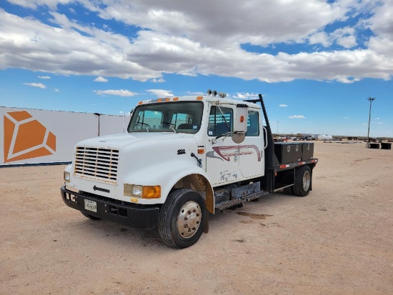 1996 International 4700 Flatbed Truck