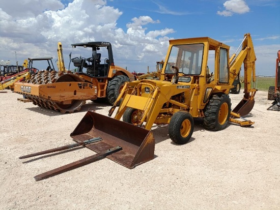 John Deere 302-A Backhoe