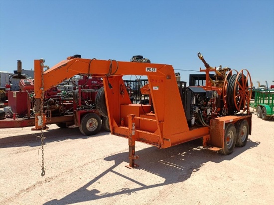 Power Swivel Unit on Gooseneck Trailer