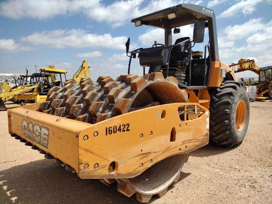 Case SV212 Padfoot Compactor