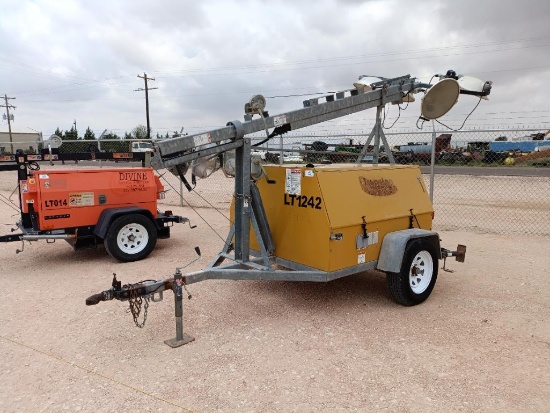 Warren Power WCW84MH Light Tower