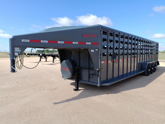 2024 Maxxim 32Ft Gooseneck Livestock Trailer