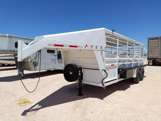 Apex Gooseneck Livestock Trailer