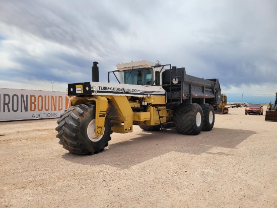 AG-Chem Terra-Gator 2505 Manure Spreader