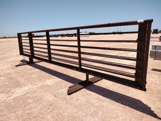 (4) 24Ft Free Standing Fence Panels