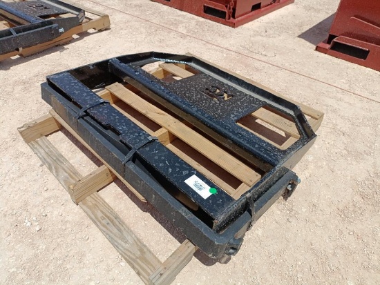 Unused 45'' Skid Steer Fork Frame V2 w/42'' Forks