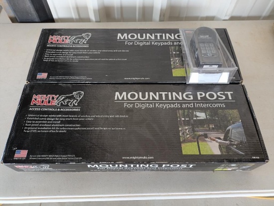 (2) Mighty Mule Mounting Posts & (1) Keypad