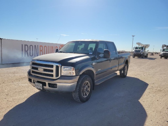 2005 Ford F-350 King Ranch Pickup