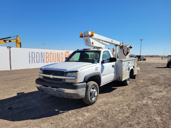 2003 Chevrolet 3500 Bucket Truck