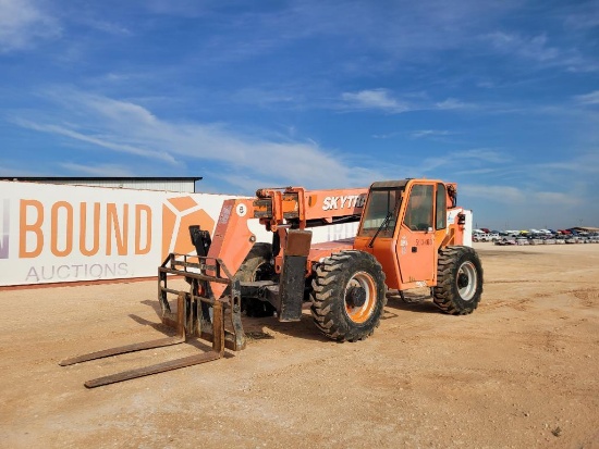 2011 JLG 10054 Telescopic Forklift