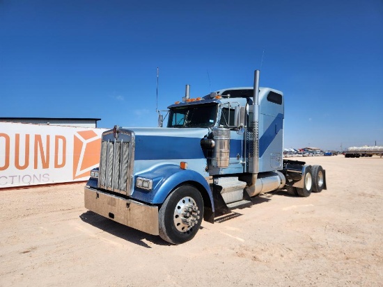 2005 Kenworth W900 Truck Tractor