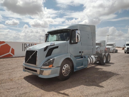 2015 Volvo VNL Truck Tractor