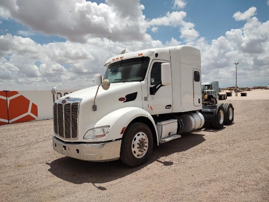 2017 Peterbilt 579 Truck Tractor