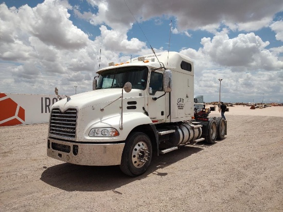 2014 Mack CXU613 Truck