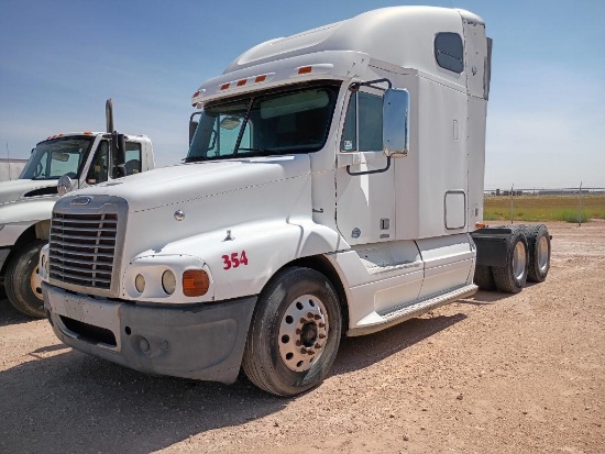 2010 Freightliner ST120 Truck Tractor