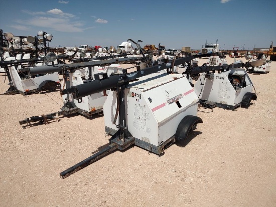 (4) Parts Machine Magnum Light Towers