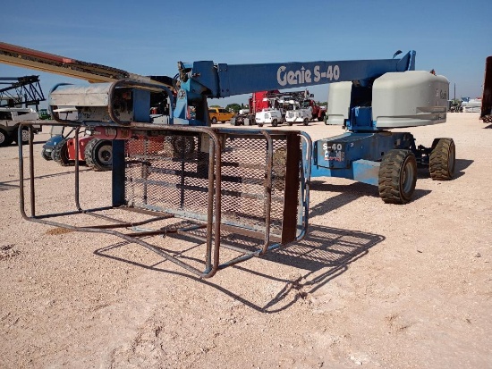 2008 Genie S-40 Manlift